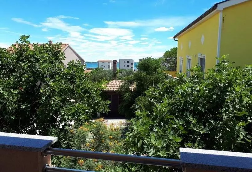 Villa Nora