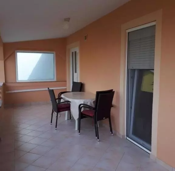 Villa Nora