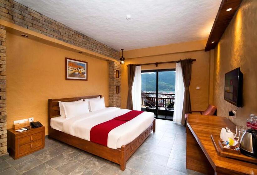 هتل Bar Peepal Resort