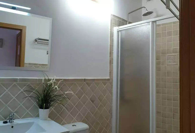 ペンション B&b La Atalaya