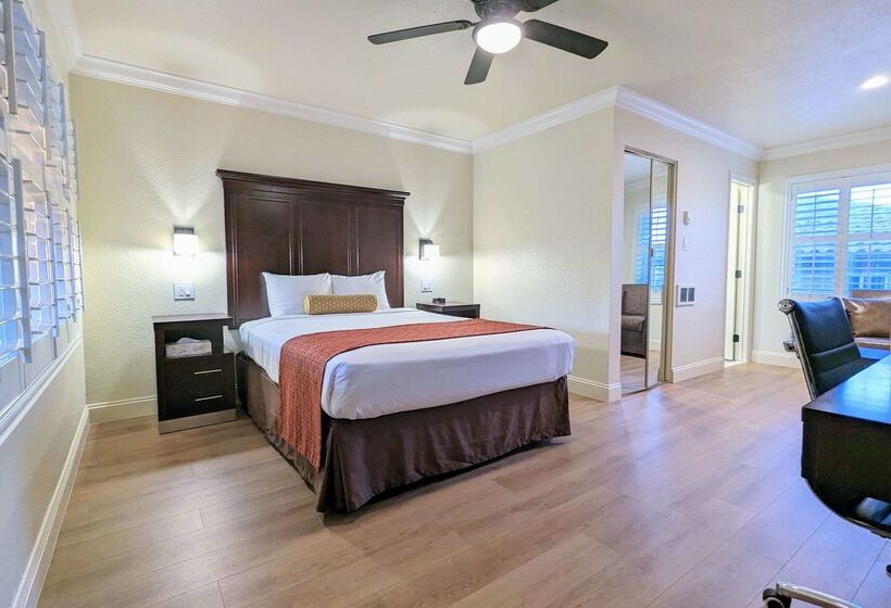 هتل Clarion Collection Wilkie S Inn Pacific Grove Monterey