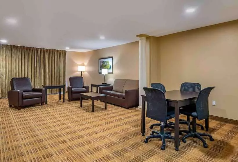 酒店 Extended Stay America Suites Tampa Airport N Westshore Blvd
