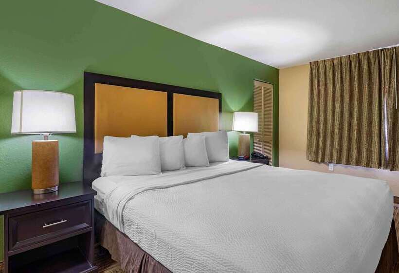 ホテル Extended Stay America Suites   Tampa   Airport   N Westshore Blvd