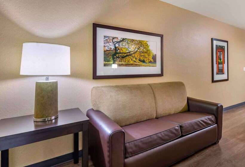 ホテル Extended Stay America Suites   Tampa   Airport   N Westshore Blvd