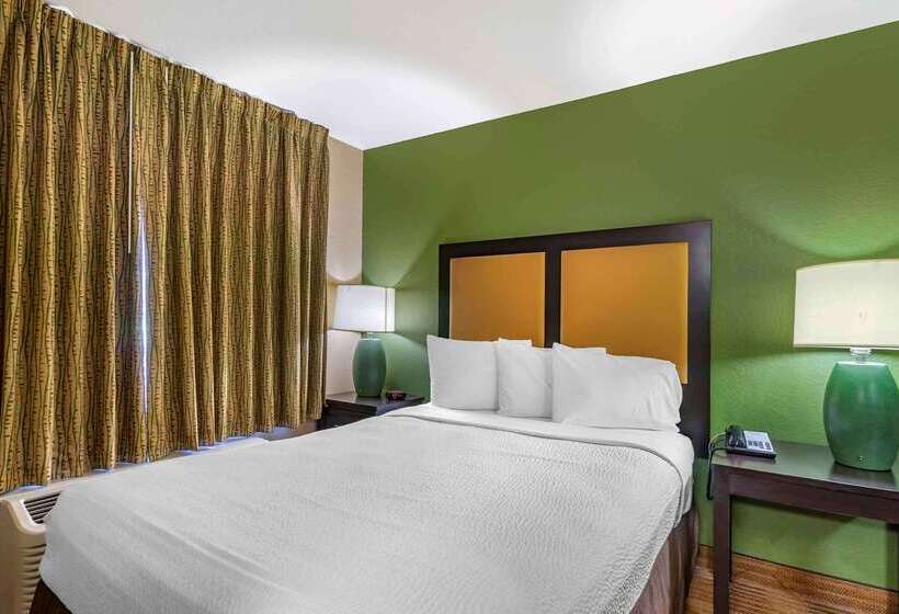 ホテル Extended Stay America Suites   Tampa   Airport   N Westshore Blvd