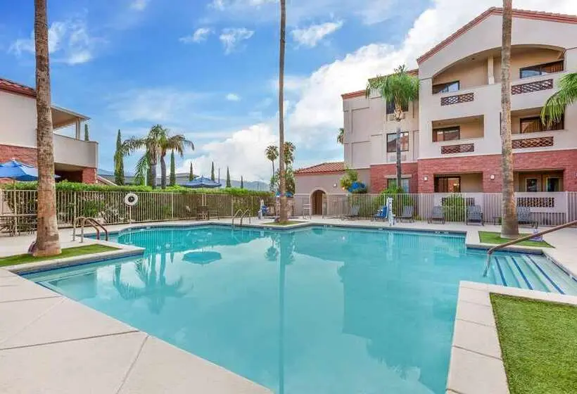 هتل Hilton Vacation Club Varsity Club Tucson