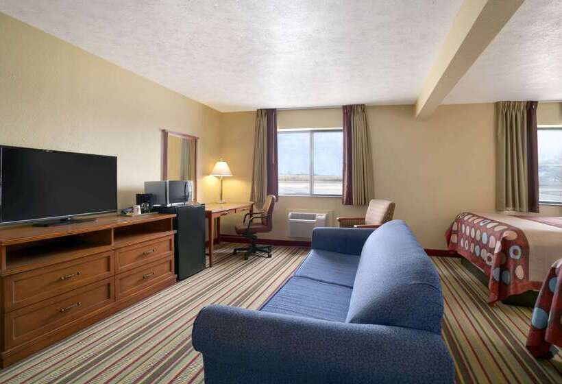 酒店 Super 8 By Wyndham Park City/north Wichita Area