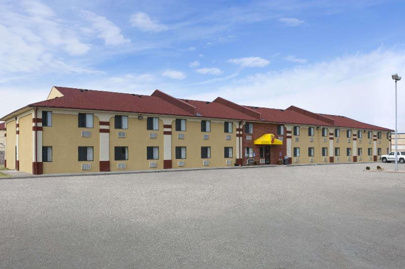 酒店 Super 8 By Wyndham Park City/north Wichita Area