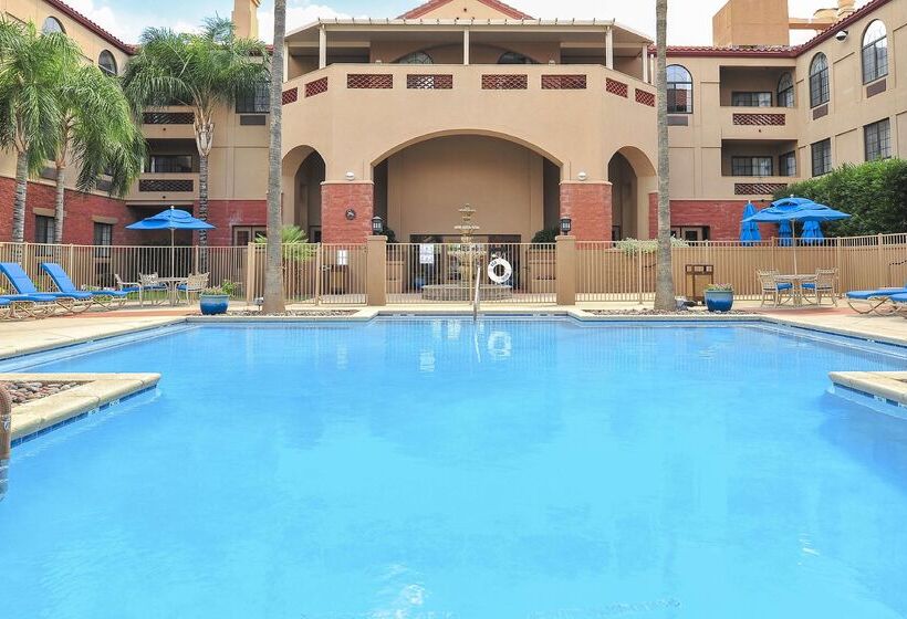 בית מלון כפרי Hilton Vacation Club Varsity Club Tucson