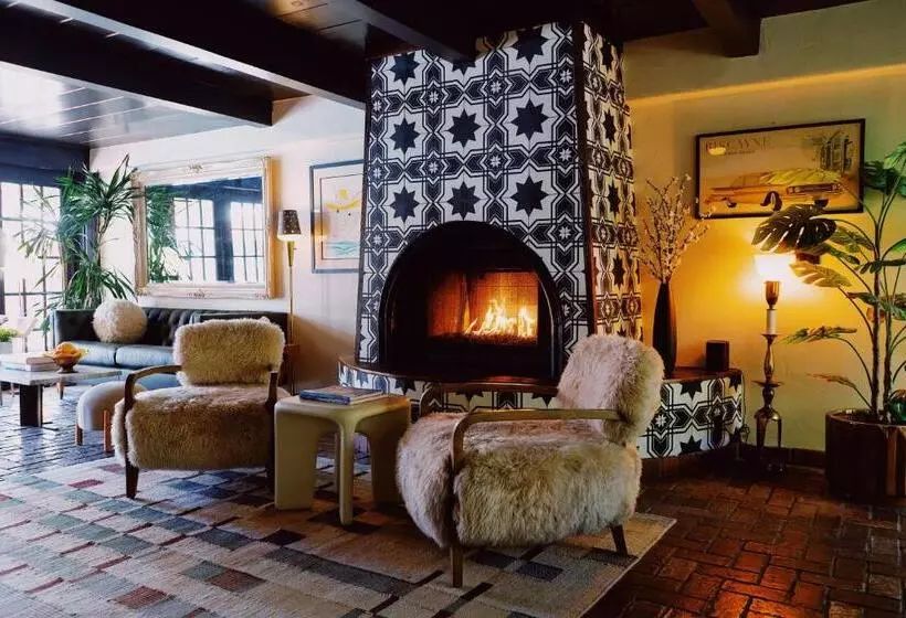 בית מלון כפרי Villa Royale