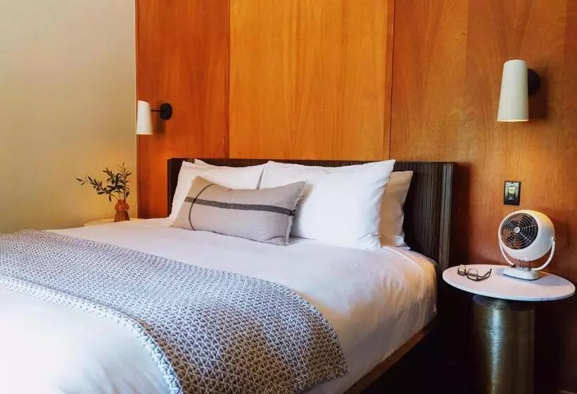 בית מלון כפרי Villa Royale