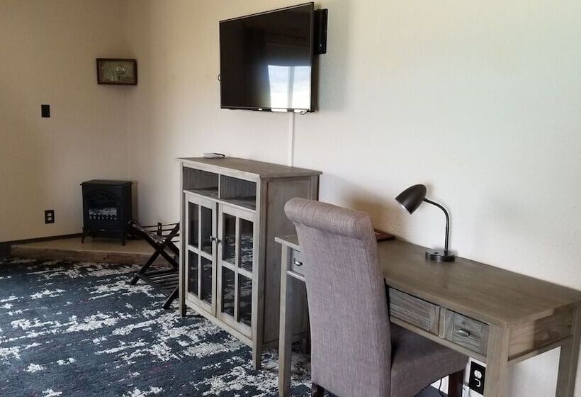 Отель Western Royal Inn