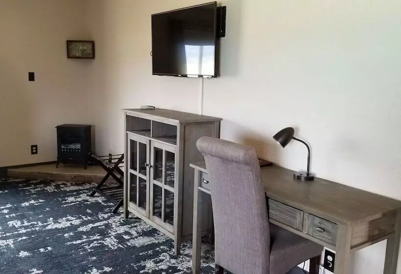 בית מלון כפרי Western Royal Inn