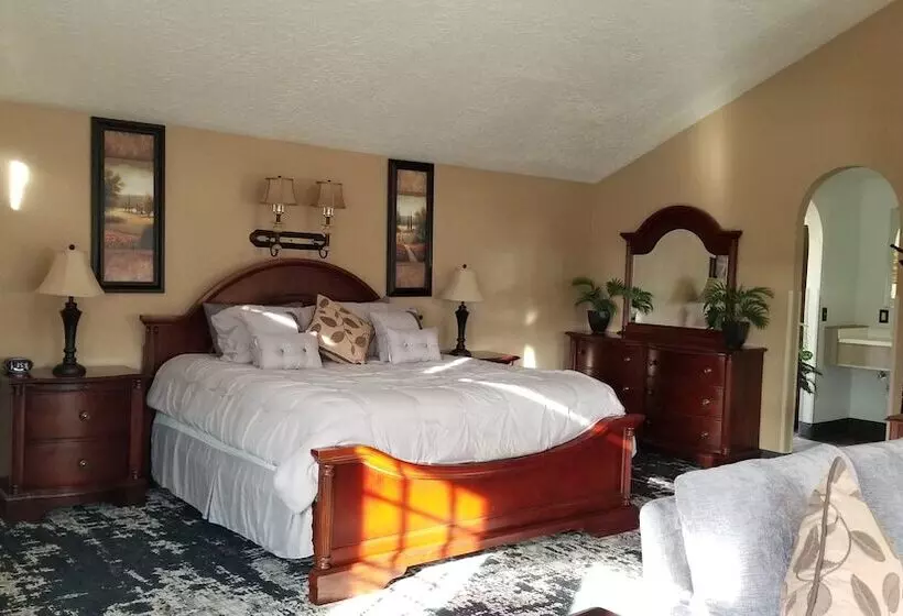 בית מלון כפרי Western Royal Inn