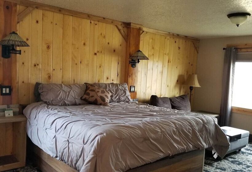 Отель Western Royal Inn