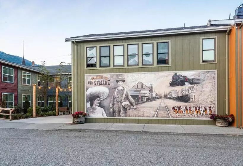 فندق Holland America Skagway Inn