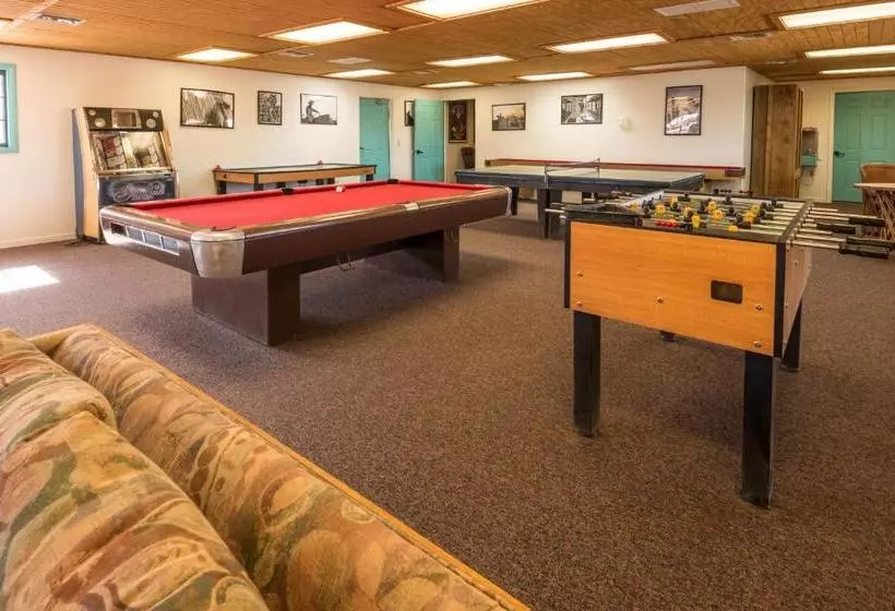 酒店 White Stallion Ranch