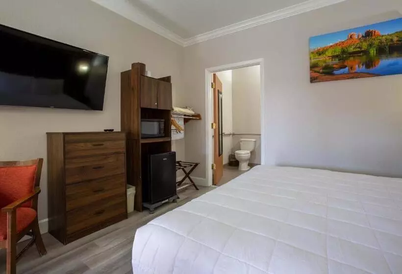 Отель Wildflower Inn At Bell Rock