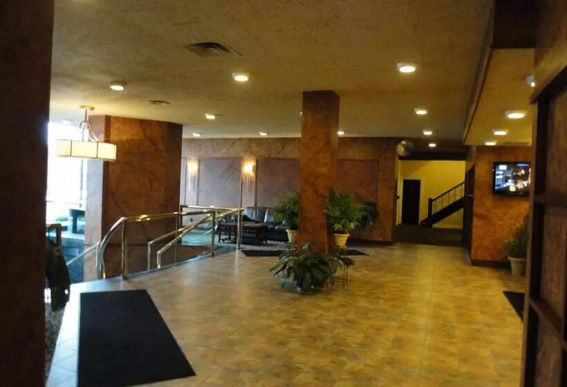 Lenox Hotel And Suites