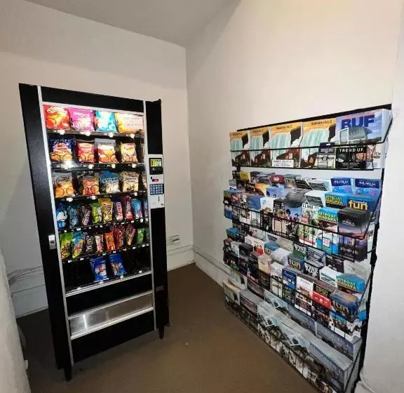 Lenox Hotel And Suites