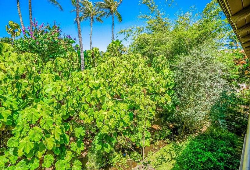 Waikomo Stream Villas 132