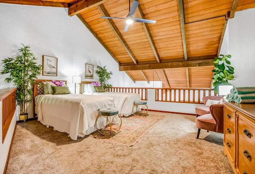 Waikomo Stream Villas 132