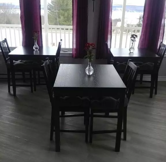 ベッドアンドブレックファースト Dans Les Bras De Memphré