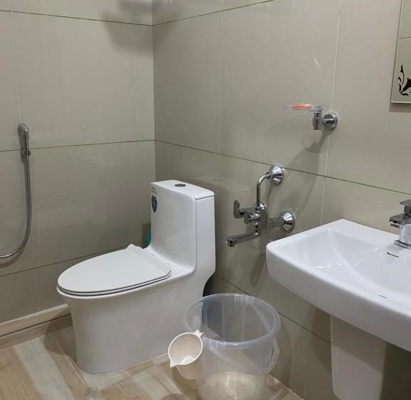 مبيت وإفطار Villa Anandha