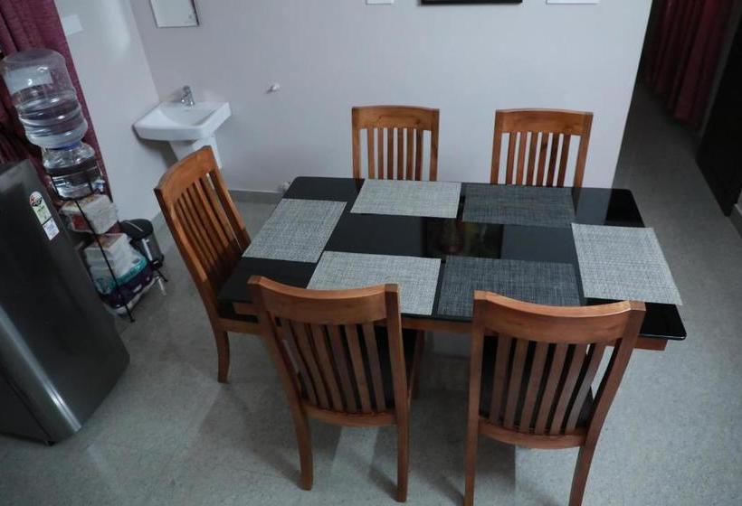 مبيت وإفطار Villa Anandha