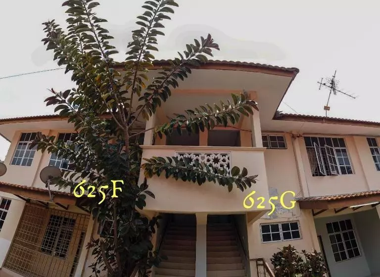 ホテル Hasienda Homestay Bayan Lepas