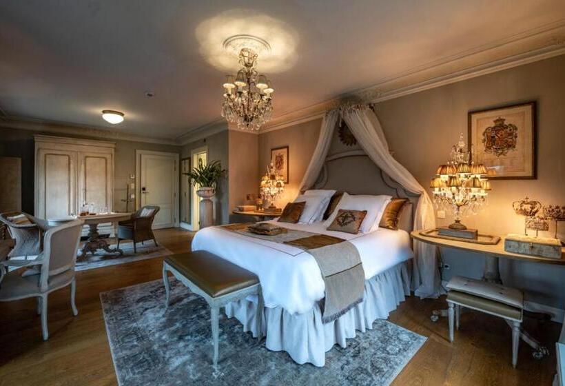 هتل Kasteel Van Ordingen