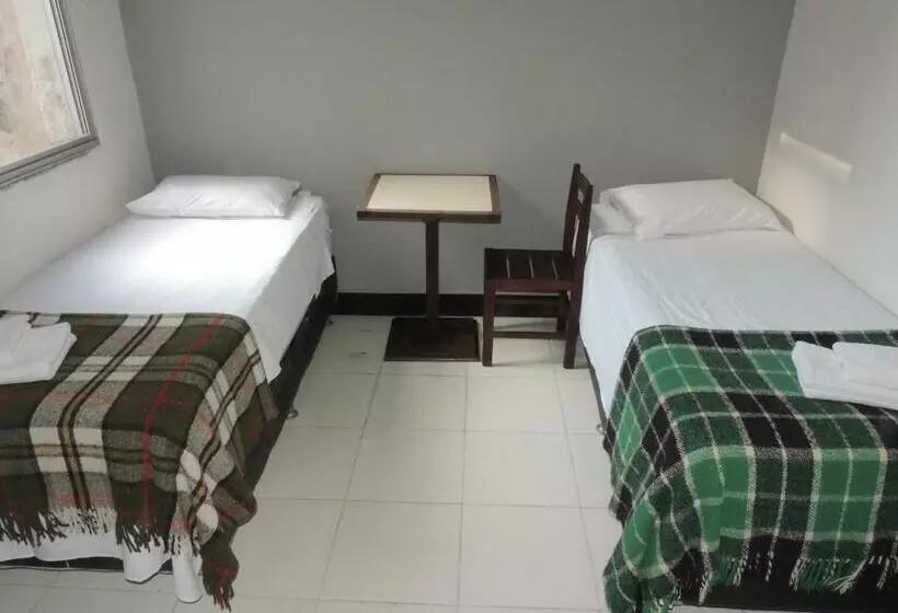 Economy 888   By Up Hotel   Próximo A Praça Da Estação E Rodoviária
