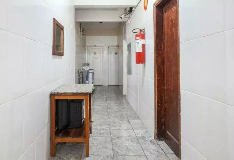 Economy 888   By Up Hotel   Próximo A Praça Da Estação E Rodoviária