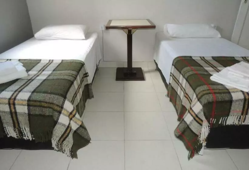 Economy 888   By Up Hotel   Próximo A Praça Da Estação E Rodoviária