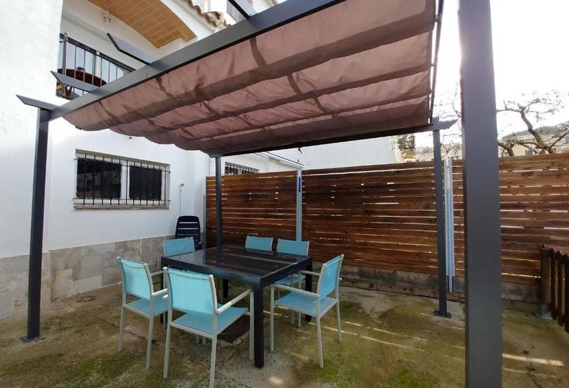 هاستل Casa Pilar