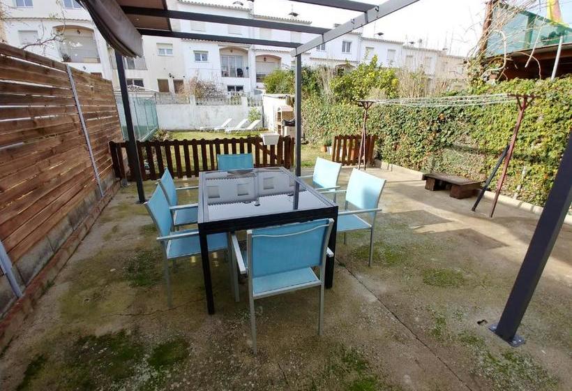 هاستل Casa Pilar