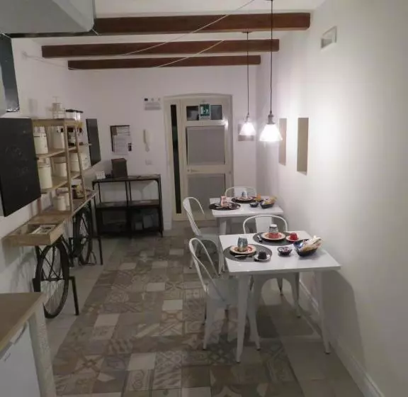 تختخواب و صبحانه Apulia 35