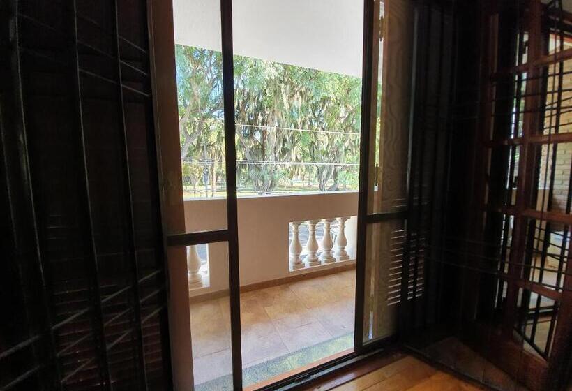 مبيت وإفطار Green House.river