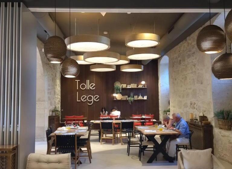 호텔 Hospedería Monasterio De La Vid