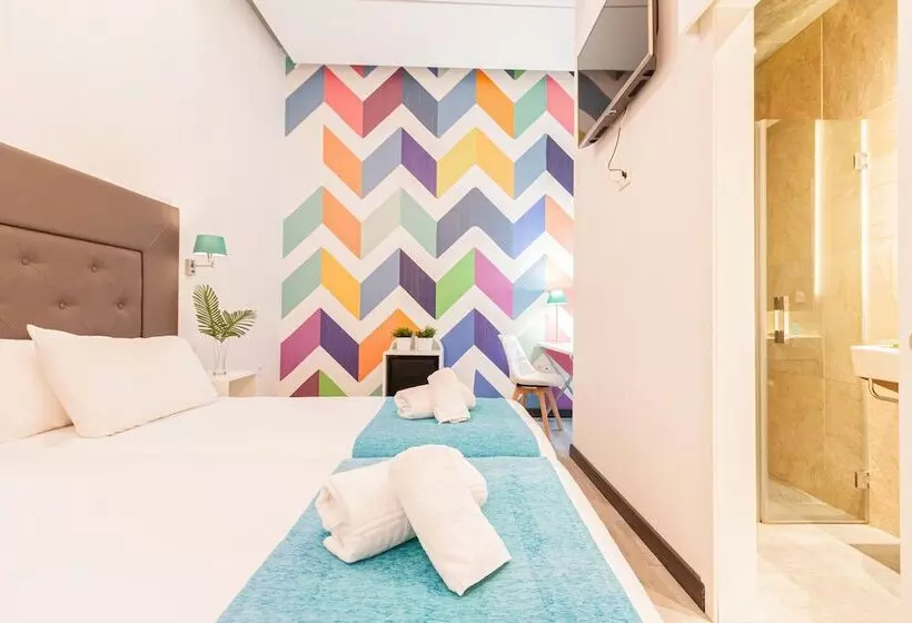 هتل Oh Nice Revellin Ceuta