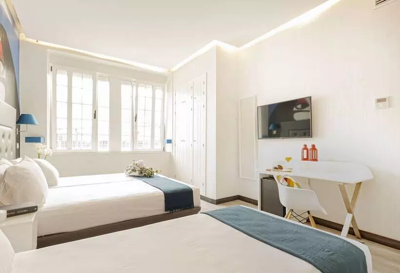 هتل Oh Nice Revellin Ceuta