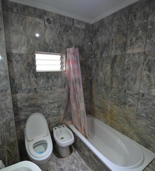 펜션 Hostel Aeropuerto Ezeiza 10 Minutos De Aeropuerto