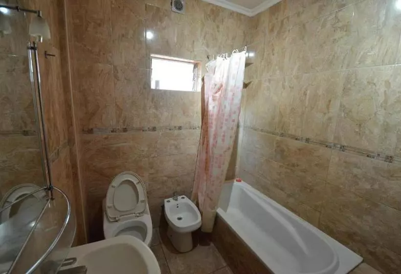 Majatalo Hostel Aeropuerto Ezeiza 10 Minutos De Aeropuerto