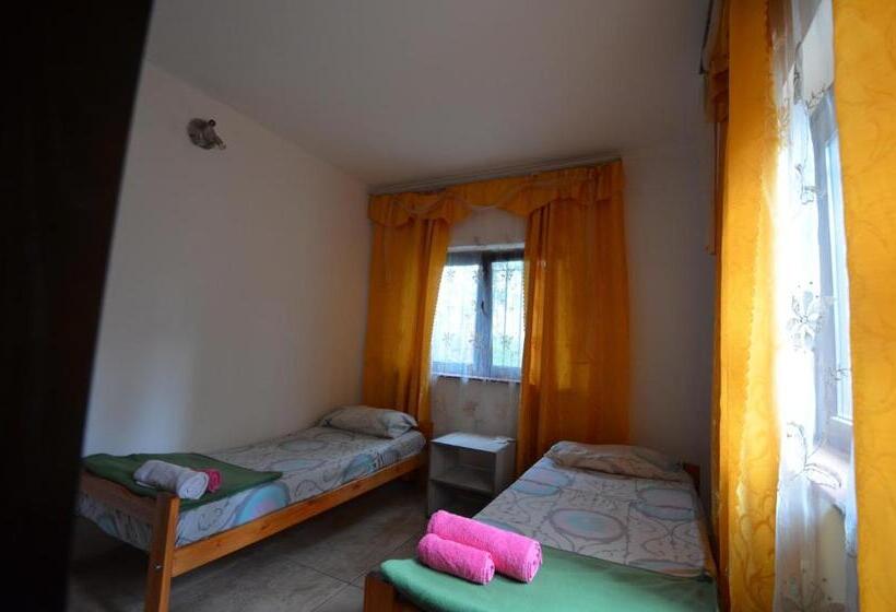 펜션 Hostel Aeropuerto Ezeiza 10 Minutos De Aeropuerto