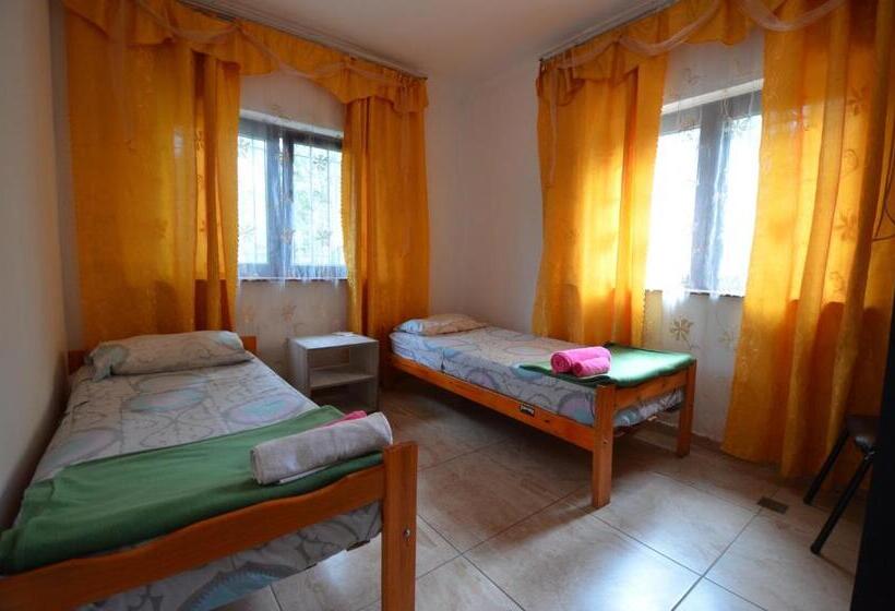 펜션 Hostel Aeropuerto Ezeiza 10 Minutos De Aeropuerto