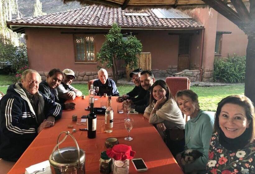 ユースホステル Karina Wasi