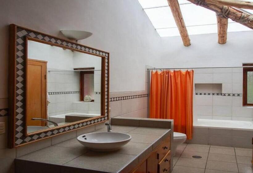 ユースホステル Karina Wasi