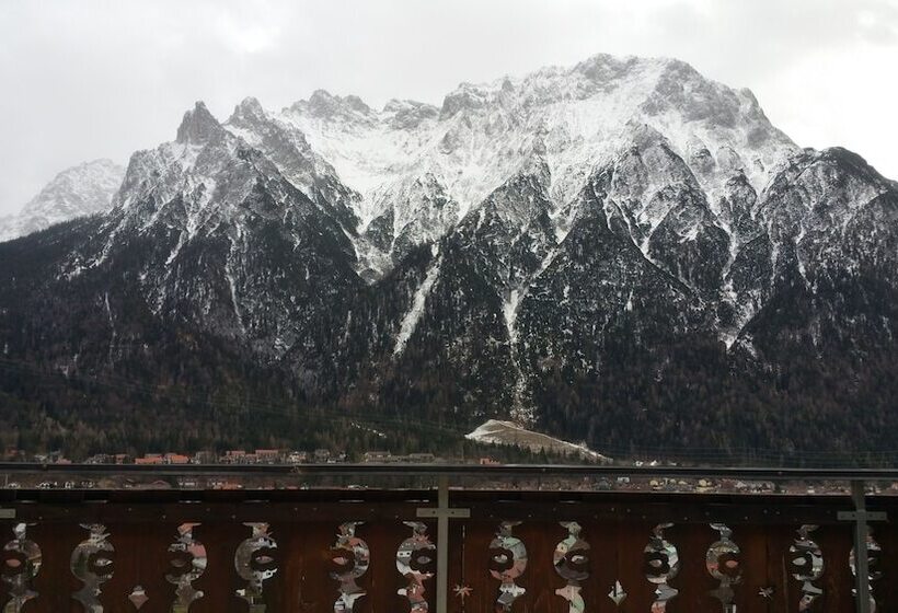 Hotell Kärntner Alm