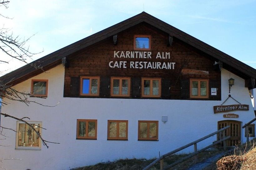 Hotell Kärntner Alm
