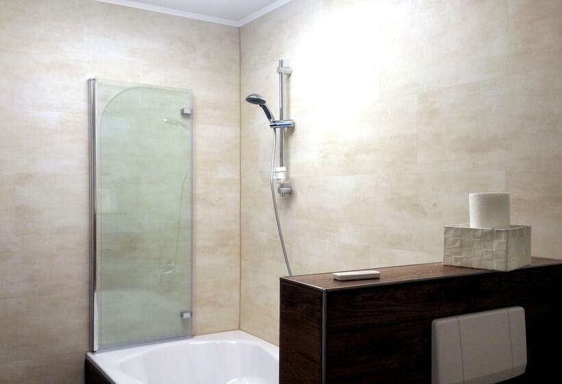 Hotell Kärntner Alm